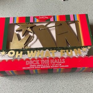 New Bright Gold "Oh what fun" Festive Holiday Christmas Garland Banner